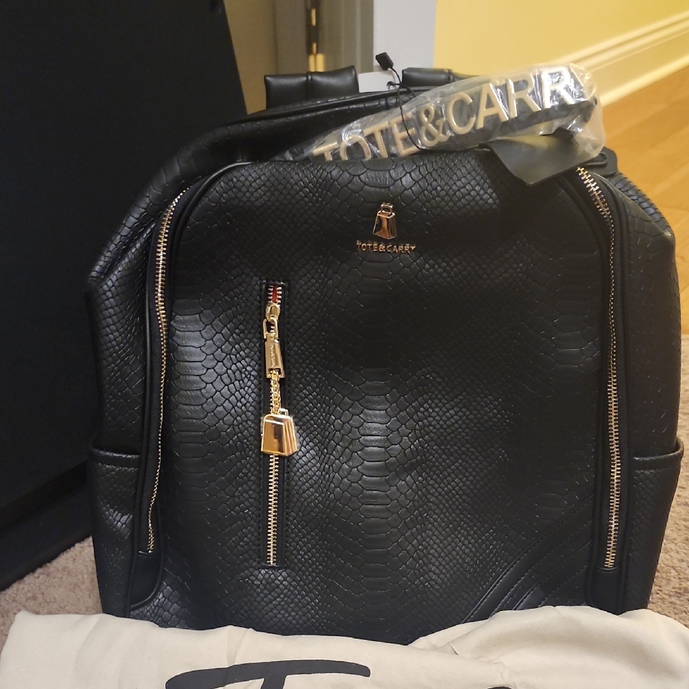 Tote&Carry Black Textured Backpack